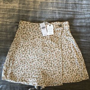 American Eagle Outfitters Skort